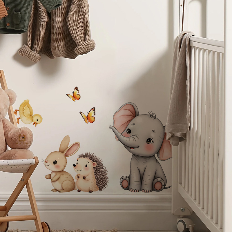 漫画の動物の壁ステッカー - 象バニーハリネズミ保育園デカー - Baby Nursery Labels のレビューと価格