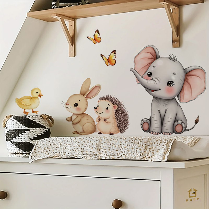 漫画の動物の壁ステッカー - 象バニーハリネズミ保育園デカー - Baby Nursery Labels のレビューと価格
